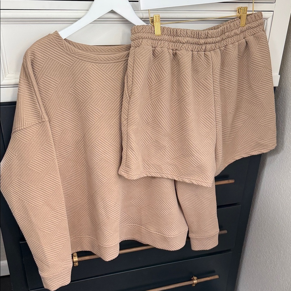 Cozy Textured Two-Piece Lounge Set in Taupe